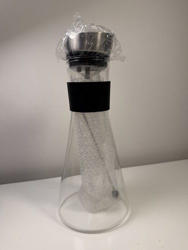 Belle vous glass - vous, water