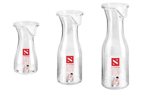 Very clear plastic carafe with - plastic,